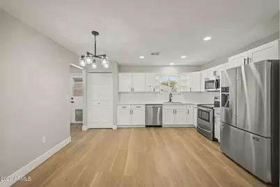 8131 E Idaho Avenue, Mesa, AZ 85209 - Photo 9
