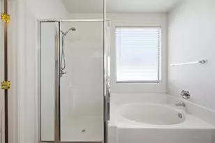 8407 West Myrtle Ave, Glendale, AZ 85305 - Photo 17