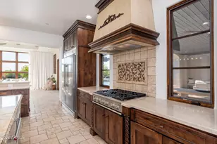 21742 N 81st St, Scottsdale, AZ 85255 - Photo 9