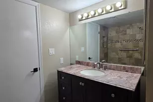 8331 N 21st Dr, Phoenix, AZ 85021 - Photo 11