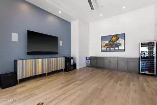 10060 N 78th Pl, Scottsdale, AZ 85258 - Photo 13