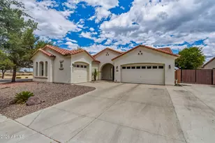2914 E Coconino Dr, Gilbert, AZ 85298 - Photo 1