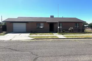 1738 N C Ave, Douglas, AZ 85607 - Photo 1