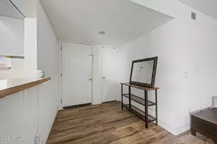 850 S River Dr, Tempe, AZ 85281 - Photo 15