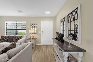 2274 E Peach Tree Dr, Chandler, AZ 85249 - Photo 9