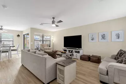 2274 E Peach Tree Drive, Chandler, AZ 85249 - Photo 11