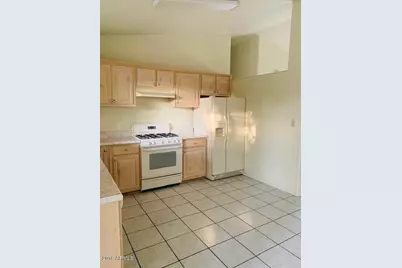 704 N Elizabeth Avenue, Douglas, AZ 85607 - Photo 3