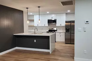 4431 N 50th Dr, Phoenix, AZ 85031 - Photo 3