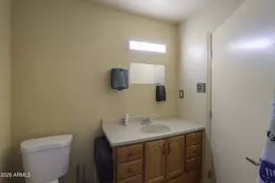406 W 11th St, Eloy, AZ 85131 - Photo 25