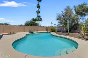 1882 E Fremont Dr, Tempe, AZ 85282 - Photo 9