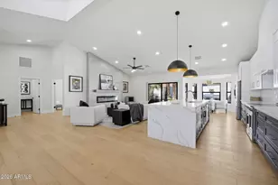 10556 E Bella Vista Dr, Scottsdale, AZ 85258 - Photo 9