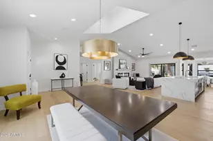 10556 E Bella Vista Dr, Scottsdale, AZ 85258 - Photo 11