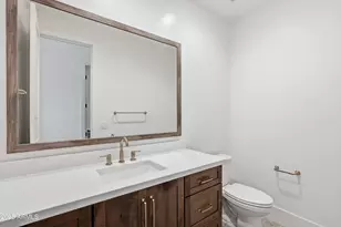 3326 S Stuart Ct, Gilbert, AZ 85297 - Photo 49