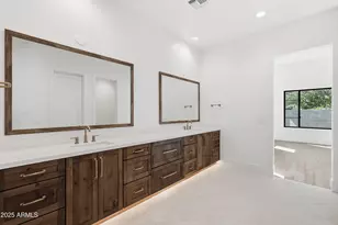 3326 S Stuart Ct, Gilbert, AZ 85297 - Photo 31