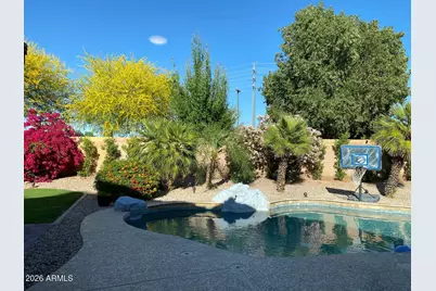1570 E Horseshoe Avenue, Gilbert, AZ 85296 - Photo 39