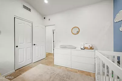 1570 E Horseshoe Avenue, Gilbert, AZ 85296 - Photo 25