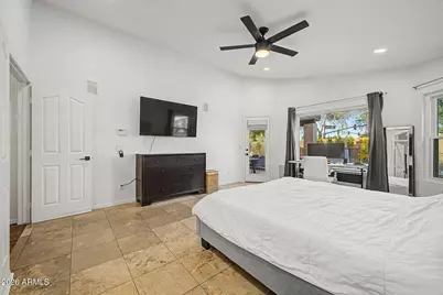 1570 E Horseshoe Avenue, Gilbert, AZ 85296 - Photo 27