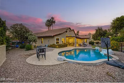 1570 E Horseshoe Avenue, Gilbert, AZ 85296 - Photo 41