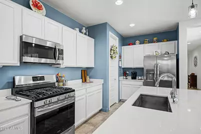 19155 W Hazelwood Street, Litchfield Park, AZ 85340 - Photo 9