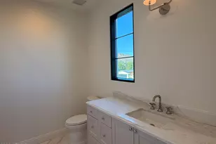 4844 E Amelia Ave, Phoenix, AZ 85018 - Photo 23