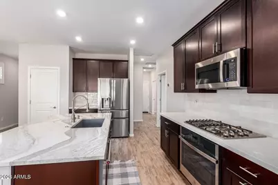 14600 W Valentine Street, Surprise, AZ 85379 - Photo 5