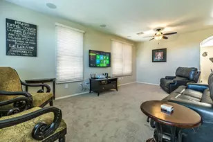 1628 E Canyon Creek Dr, Gilbert, AZ 85295 - Photo 15