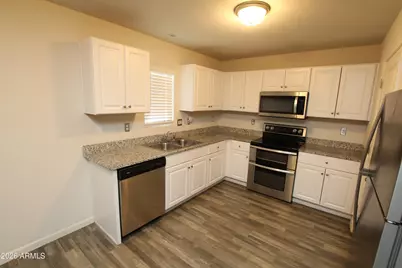 322 E Bobcat Place, Casa Grande, AZ 85122 - Photo 7