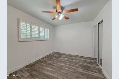 5525 E Thomas Road #B7, Phoenix, AZ 85018 - Photo 9