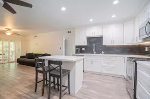 5525 E Thomas Rd, Phoenix, AZ 85018 - Photo 9