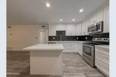 5525 E Thomas Road #B7, Phoenix, AZ 85018 - Photo 5
