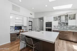 54 W Carver Rd, Tempe, AZ 85284 - Photo 13