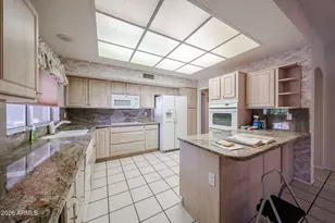 14406 W Blackwood Dr, Sun City West, AZ 85375 - Photo 19