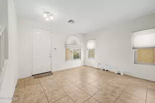 12202 W Mountain View Dr, Avondale, AZ 85323 - Photo 11