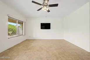 12202 W Mountain View Dr, Avondale, AZ 85323 - Photo 7