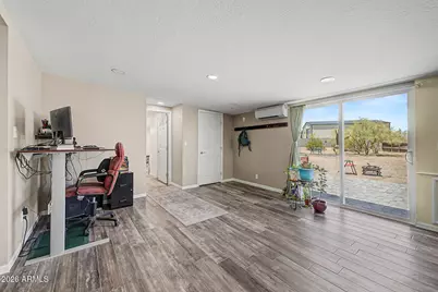 2330 E Broadway Avenue, Apache Junction, AZ 85119 - Photo 11