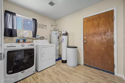 2330 E Broadway Avenue, Apache Junction, AZ 85119 - Photo 33