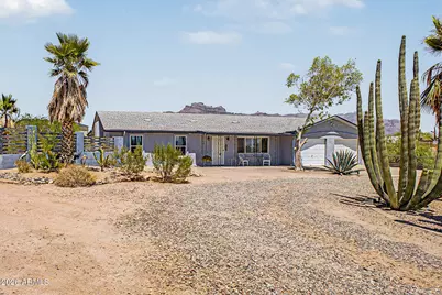 2330 E Broadway Avenue, Apache Junction, AZ 85119 - Photo 9