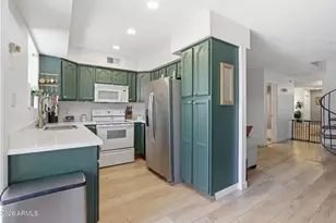 1425 E Desert Cove Ave, Phoenix, AZ 85020 - Photo 17