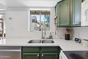 1425 E Desert Cove Ave, Phoenix, AZ 85020 - Photo 21