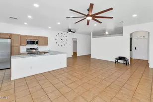 4204 S 78th Ln, Phoenix, AZ 85043 - Photo 5