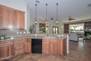 16081 W Piccadilly Rd, Goodyear, AZ 85395 - Photo 11