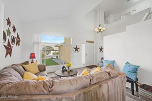 890 N Cholla St, Chandler, AZ 85224 - Photo 7