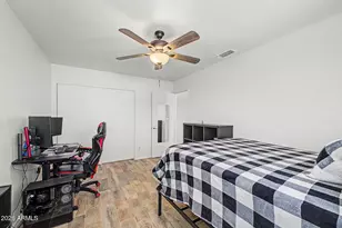 890 N Cholla St, Chandler, AZ 85224 - Photo 29