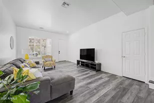 1912 W Olive Way, Chandler, AZ 85248 - Photo 11