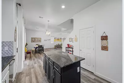 1912 W Olive Way, Chandler, AZ 85248 - Photo 15