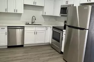 830 E Turney Ave, Phoenix, AZ 85014 - Photo 9