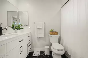 10118 W Medlock Ave, Glendale, AZ 85307 - Photo 19
