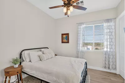 629 W Cloud Road, Phoenix, AZ 85086 - Photo 27