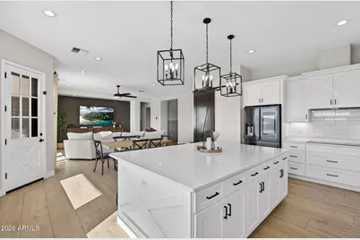 629 W Cloud Road, Phoenix, AZ 85086 - Photo 3