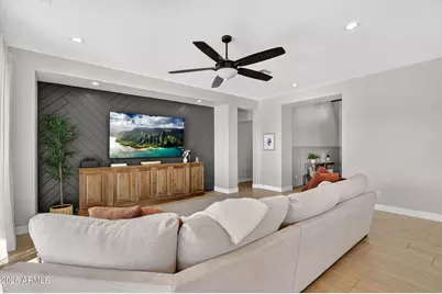 629 W Cloud Road, Phoenix, AZ 85086 - Photo 11